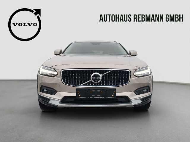 Gebraucht Volvo V90 CC 184 PS (135 kW) 2024 Kombi