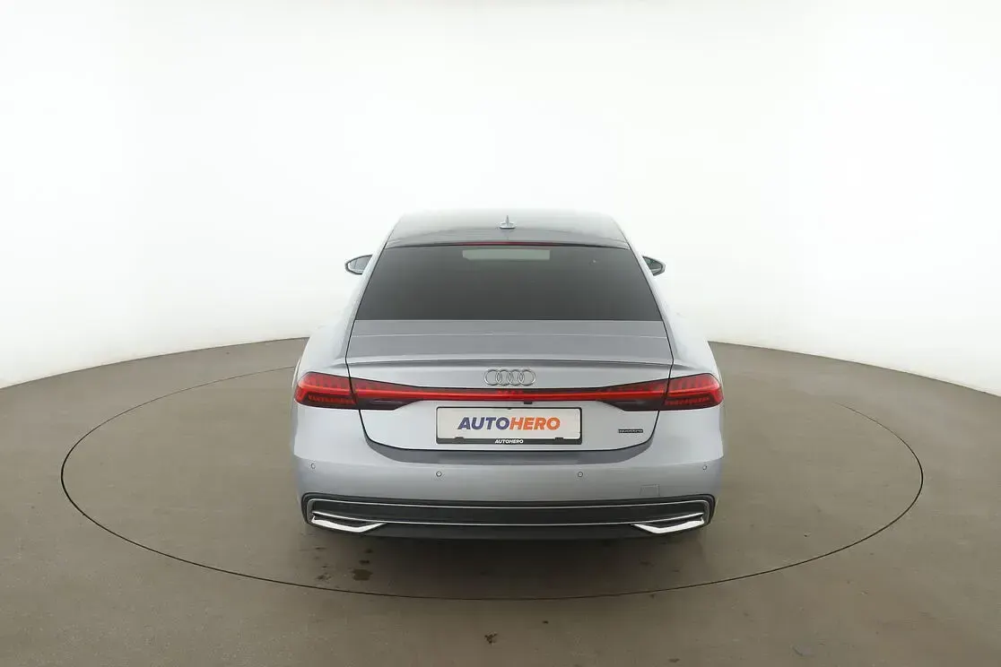 Gebraucht Audi A7 Sportback 299 PS (219 kW) 2022 Grau Kleinwagen