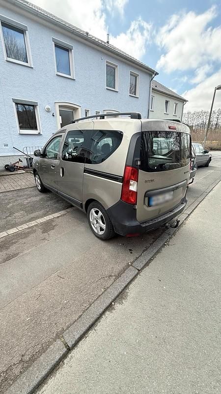 Usata Dacia Dokker 2014 Marrone Monovolume