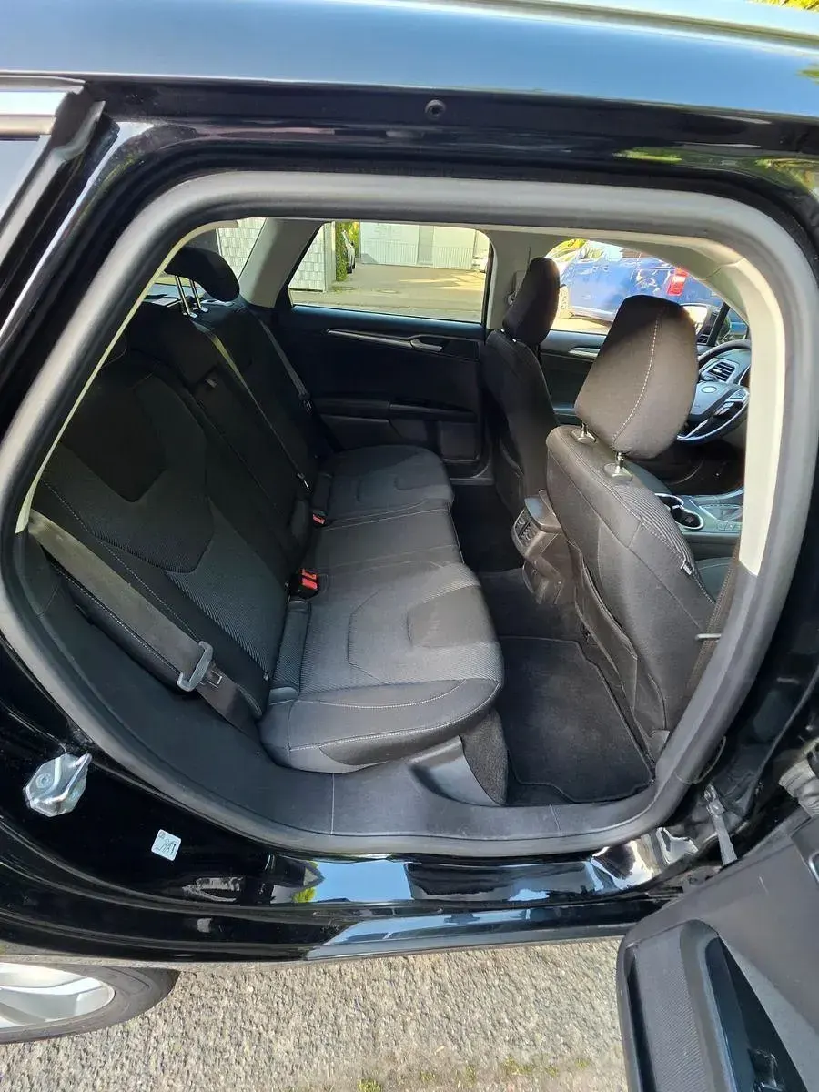 Gebraucht Ford Mondeo Vignale 150 PS (110 kW) 2017 Schwarz Kombi