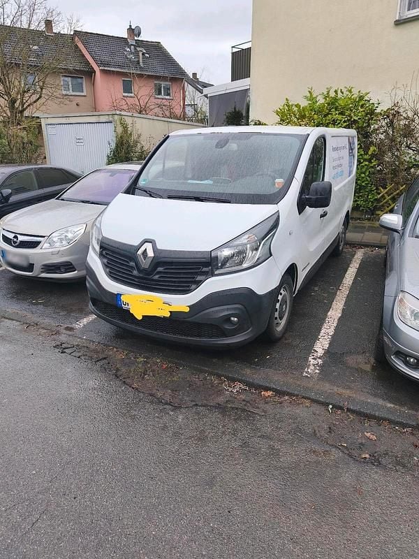 Gebraucht Renault Traffic 140 PS (102 kW) 2016 Weiß Limousine