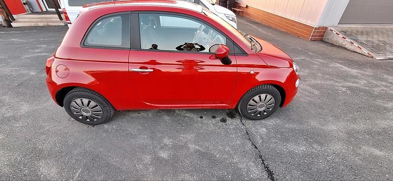 Rot Gebraucht 2022 Fiat 500 Club Kleinwagen | 9.600 € (Superpreis) - Bild 1/4