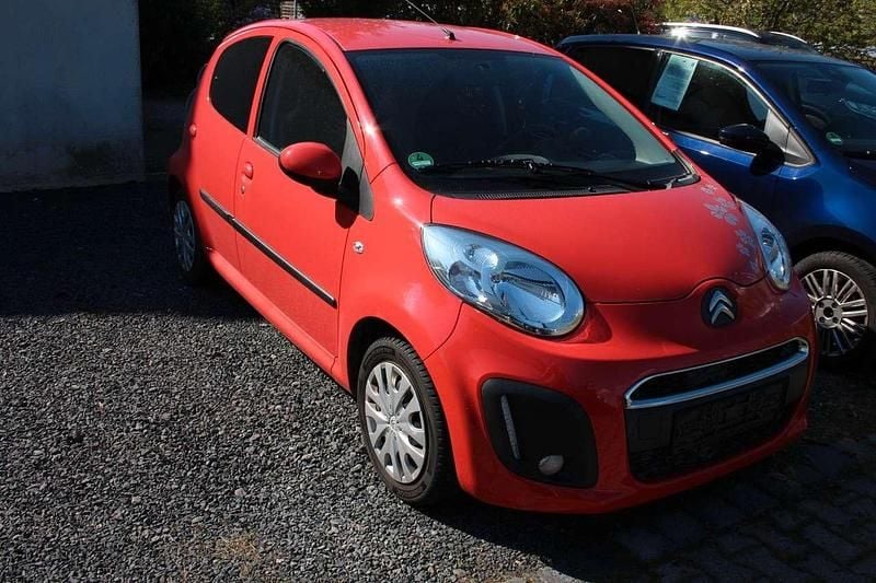 Gebraucht Citroën C1 SELECTION 68 PS (50 kW) 2014 Lackierung agrume/deckende lac Kleinwagen