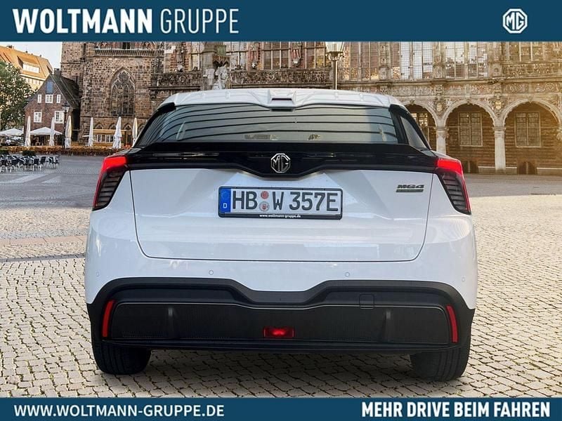 Gebraucht MG MG4 EV 125 kW (170 PS) 2022 Dover white Kleinwagen