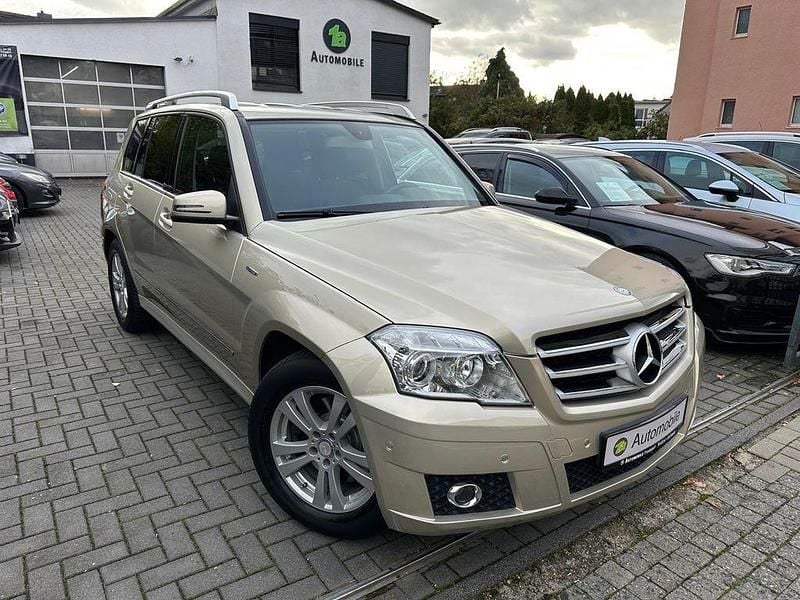 Beige Gebraucht 2011 Mercedes GLK220 SUV | 14.499 € (Guter Preis) - Bild 1/4