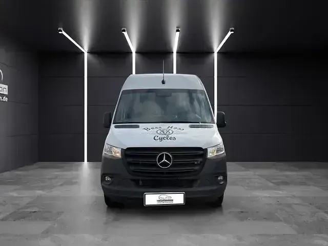 Second-hand Mercedes Sprinter 170 CP (125 kW) 2022 Alb Van