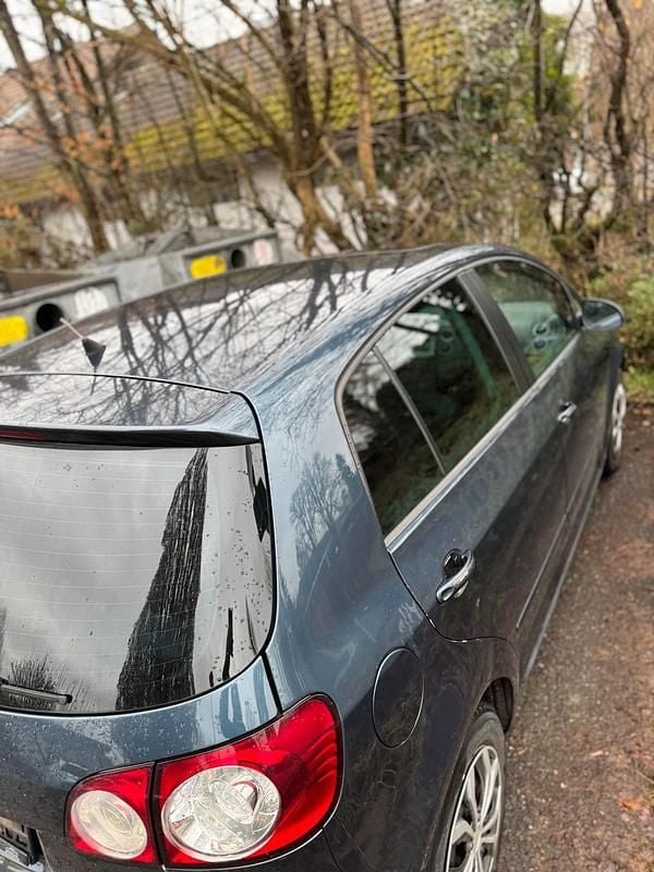 Schwarz Gebraucht 2007 VW Golf V Kleinwagen | 1.600 € - Bild 1/4