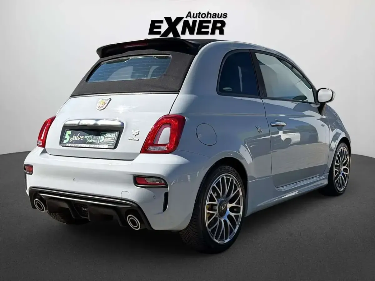 Gebraucht Abarth 500C Turismo 165 PS (121 kW) 2022 Campovolo grau Cabrio