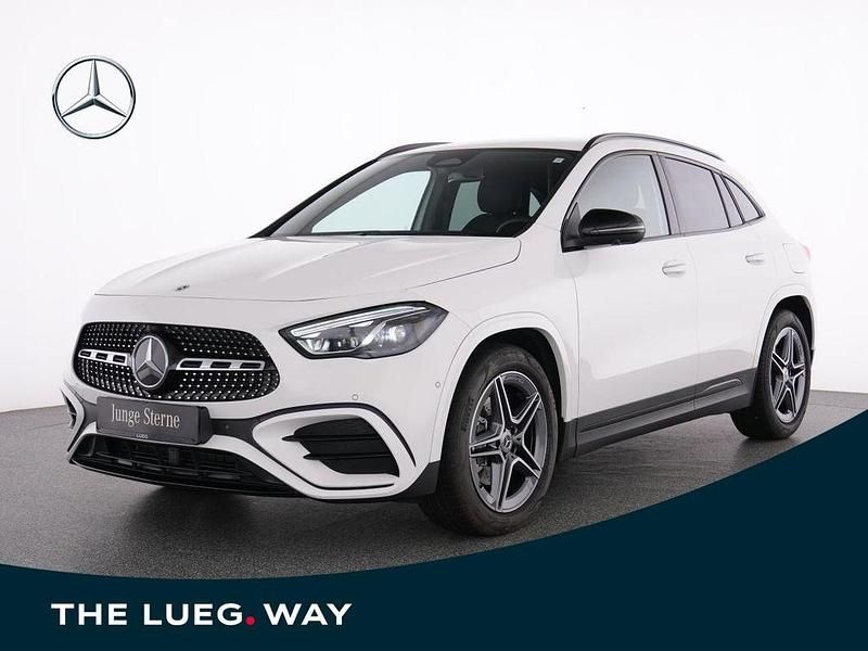 Unilack polarweiß Gebraucht 2024 Mercedes GLA200 AMG SUV | 39.980 € (Fairer Preis) - Bild 1/4