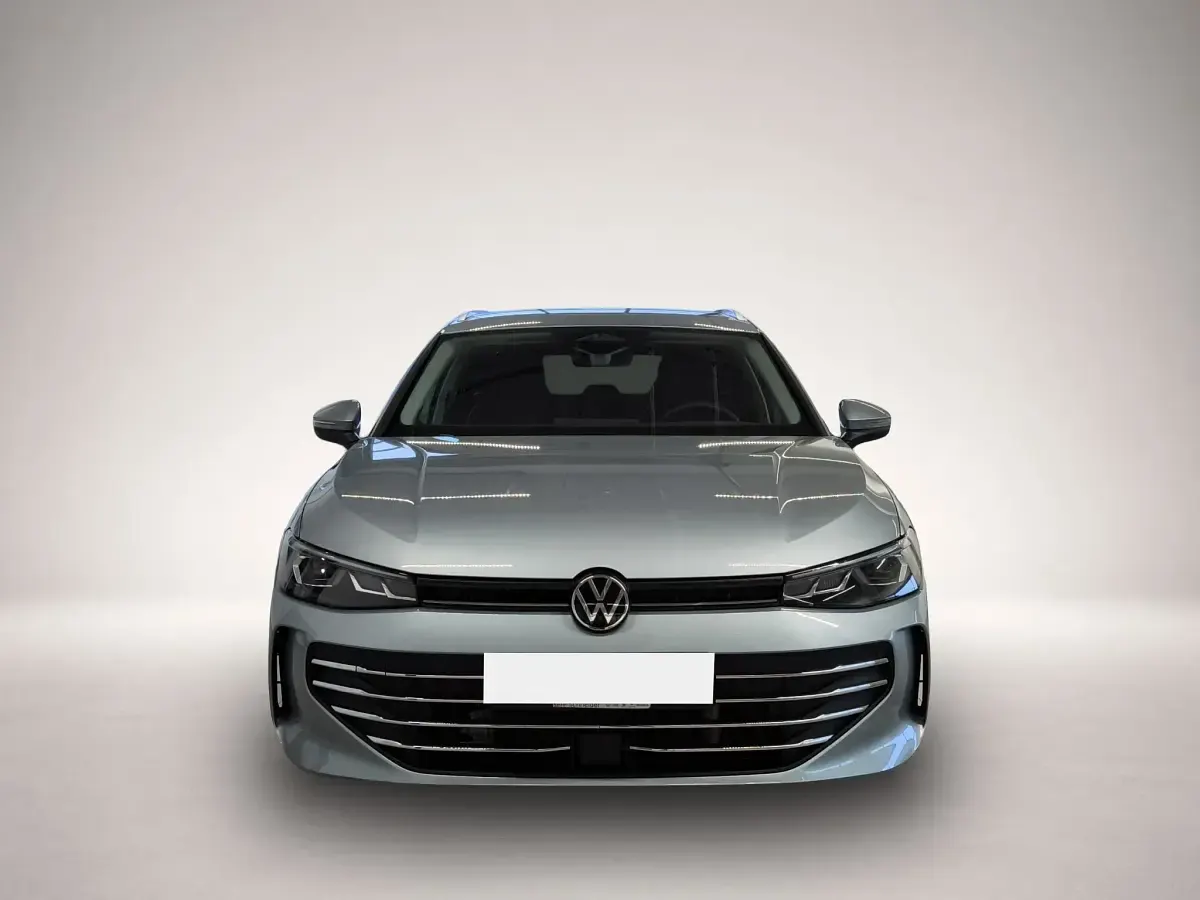 Gebraucht VW Passat Business 150 PS (110 kW) 2025 Kombi