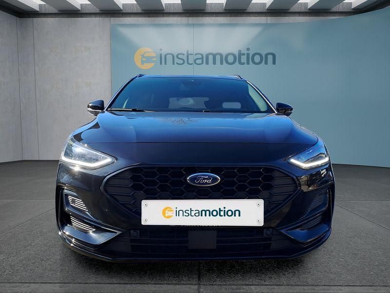 Gebraucht Ford Focus ST-Line X 155 PS (114 kW) 2024 Schwarz Kombi