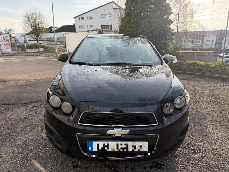 Gebraucht Chevrolet Aveo LT 101 PS (74 kW) 2011 Schwarz Kleinwagen