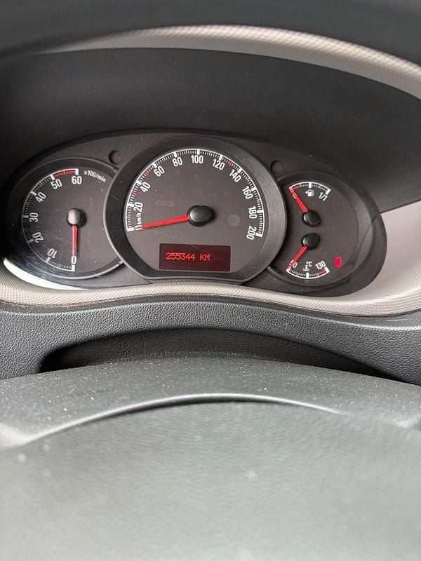 Second-hand Opel Movano 2013 Alb Monovolum