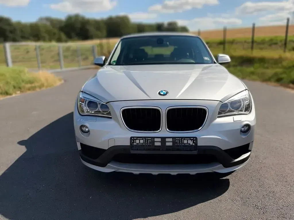Gebraucht BMW X1 184 PS (135 kW) 2015 Silber SUV