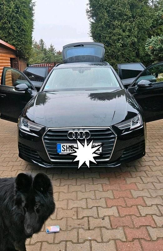 Schwarz Gebraucht 2019 Audi A4 Premium Kombi | 20.500 € (Superpreis) - Bild 1/4