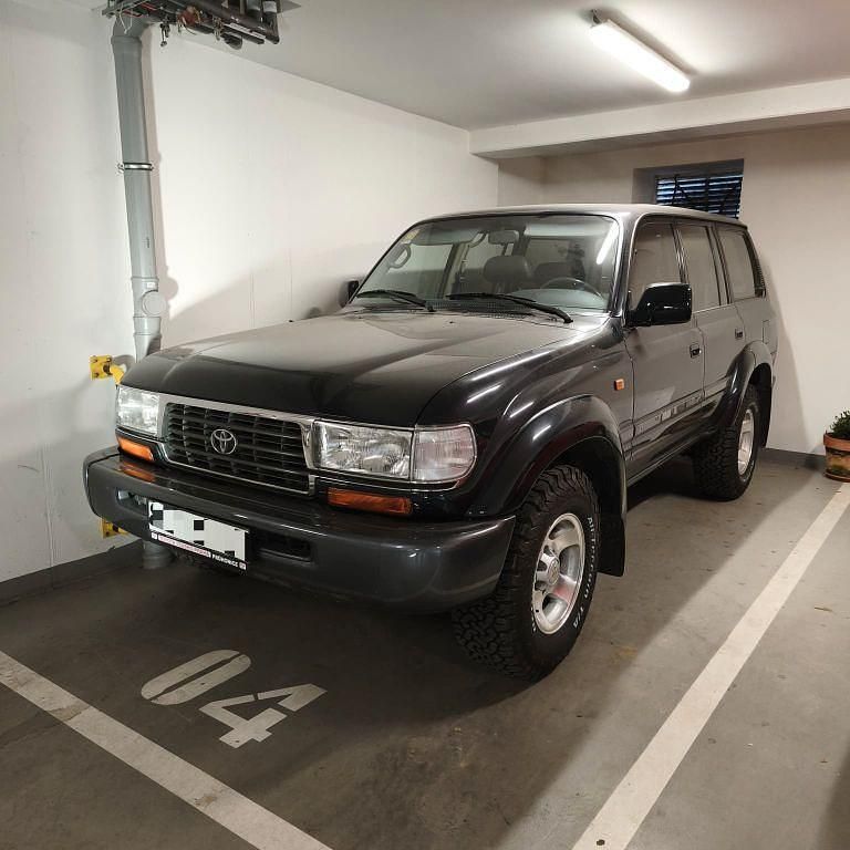 Grün Gebraucht 1996 Toyota Land Cruiser Kombi | 55.000 € - Bild 1/4