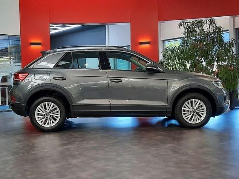 Gebraucht VW T-Roc 116 PS (85 kW) 2024 Grau SUV