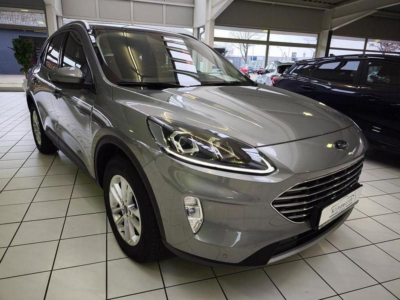 Gebraucht Ford Kuga Titanium 224 PS (164 kW) 2024 Silber SUV