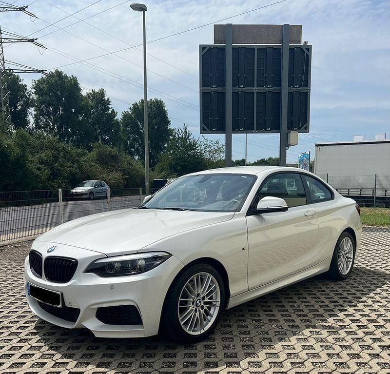 Gebraucht BMW 218 M Sport 136 PS (100 kW) 2019 Weiß Coupé