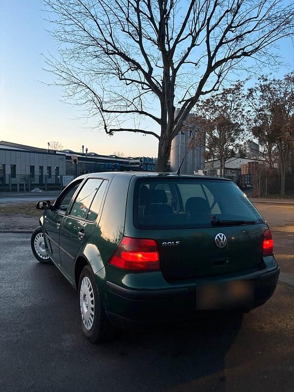 Gebraucht VW Golf IV Edition 75 PS (55 kW) 2001 Grün Kleinwagen