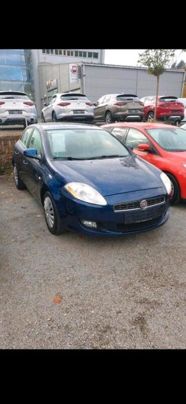 Blau Gebraucht 2009 Fiat Bravo Kleinwagen | 5.190 € (Teuer) - Bild 1/4