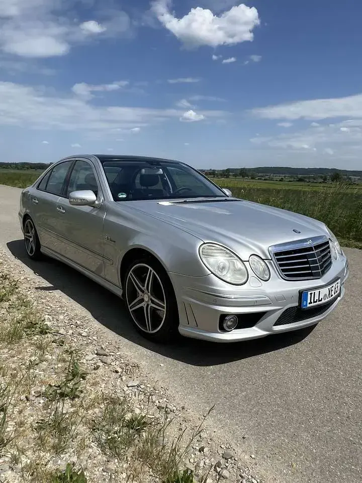 Gebraucht Mercedes E63 AMG Avantgarde 514 PS (378 kW) 2006 Silber Limousine