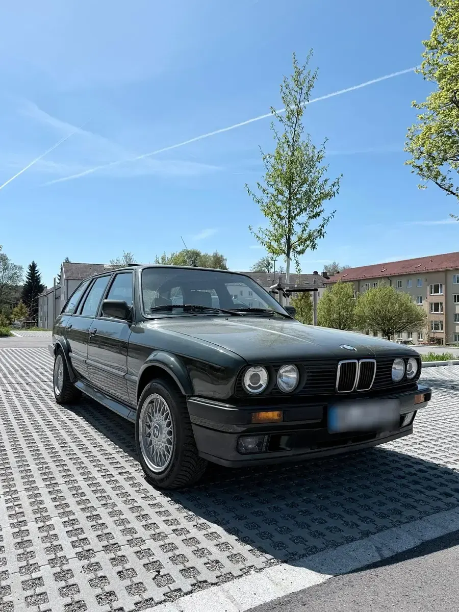 Gebraucht BMW 325 170 PS (125 kW) 1990 Grün Kombi