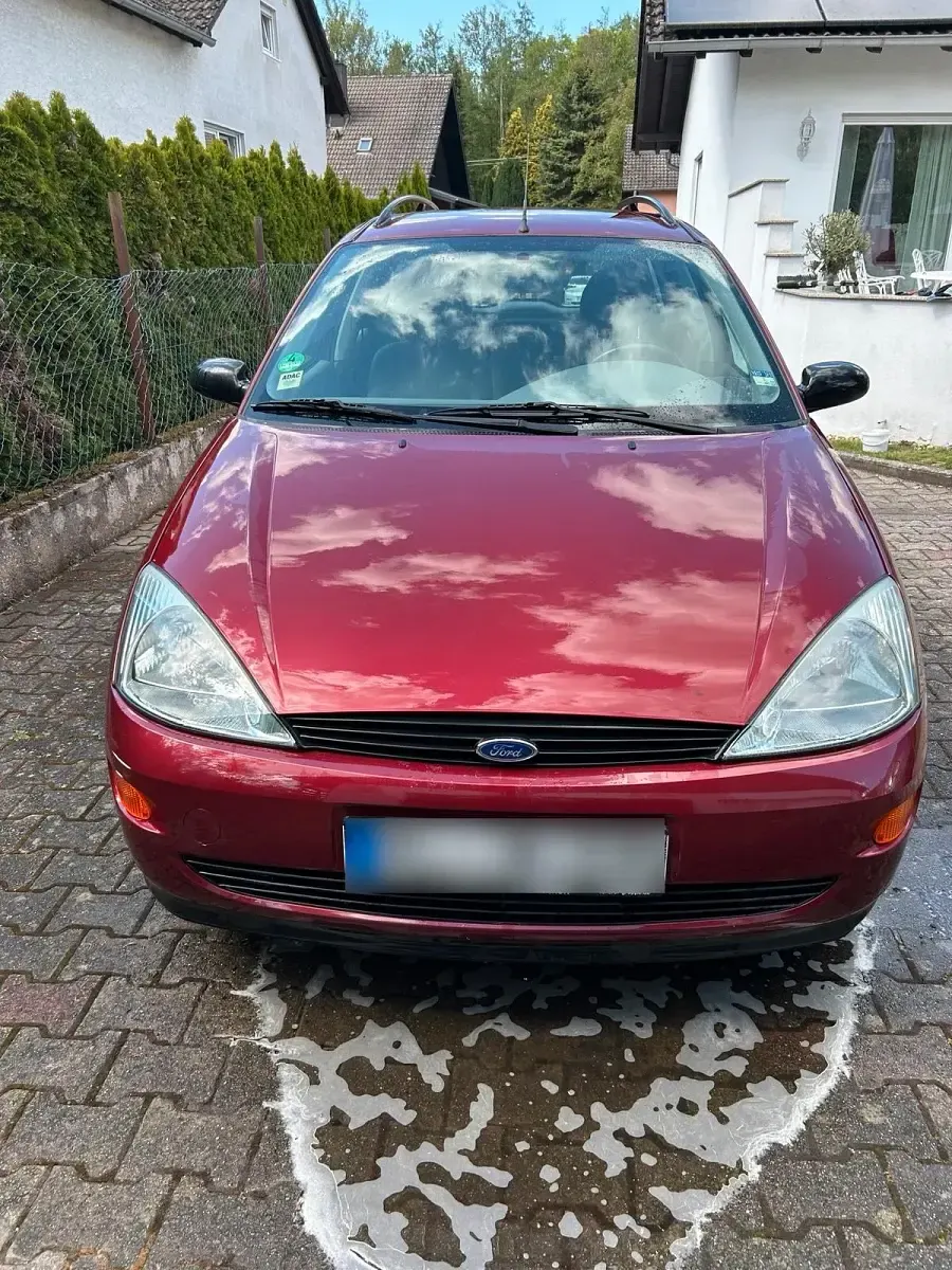 Occasion Ford Focus 100 ch (73 kW) 1999 Rouge Break
