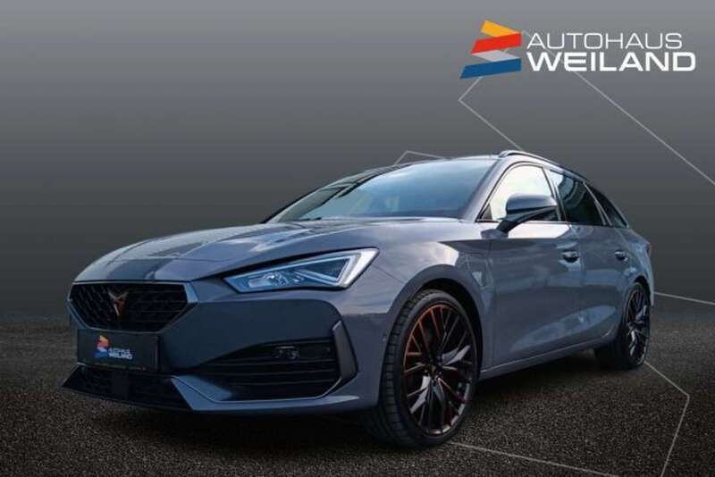 Graphene grau Gebraucht 2024 Cupra Leon VZ Kombi | 36.900 € (Teuer) - Bild 1/4