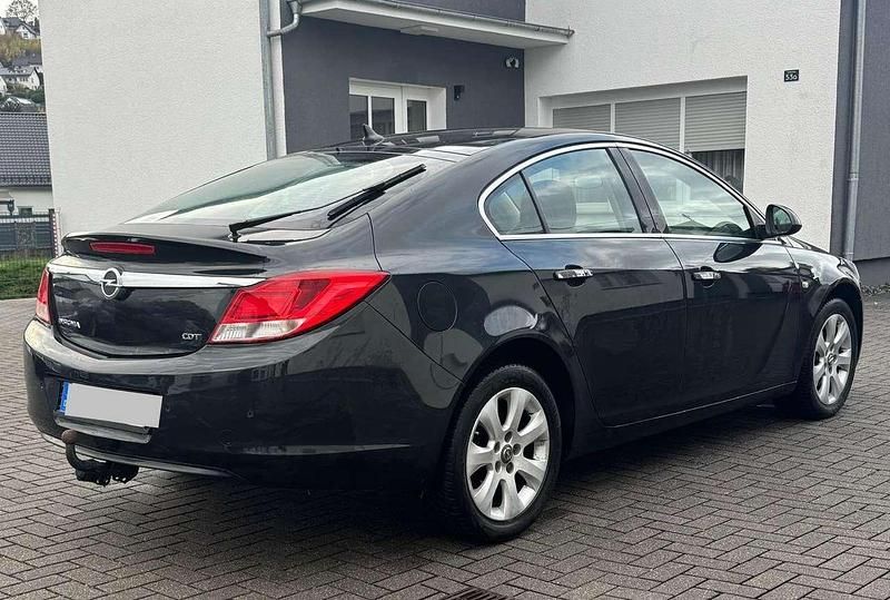 Gebraucht Opel Insignia Innovation 131 PS (96 kW) 2012 Schwarz Limousine