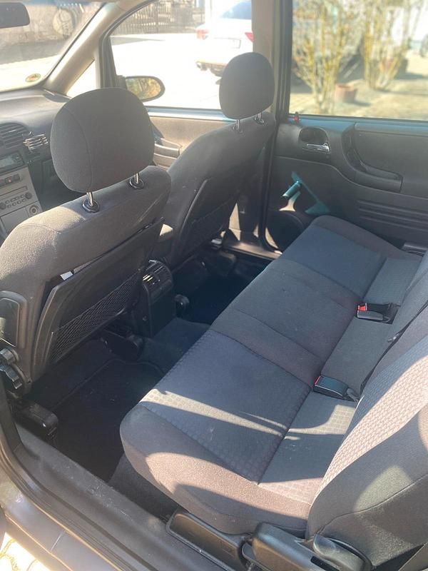 Gebraucht Opel Zafira 125 PS (91 kW) 2005 Grau Van / Kleinbus