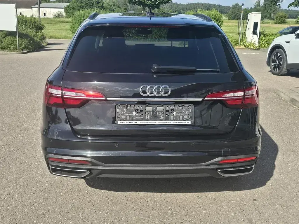 Gebraucht Audi A4 150 PS (110 kW) 2022 Schwarz Kombi