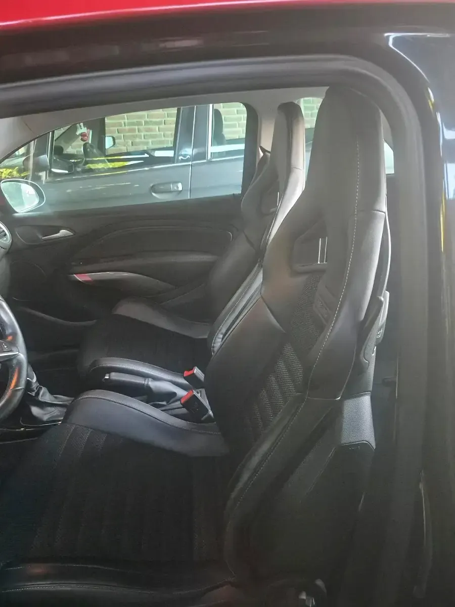 Gebraucht Opel Adam S 150 PS (110 kW) 2016 Schwarz Kleinwagen