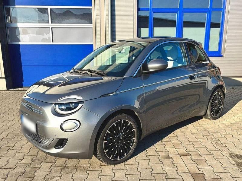 Gebraucht Fiat 500e La Prima 86 kW (118 PS) 2022 Grau Limousine