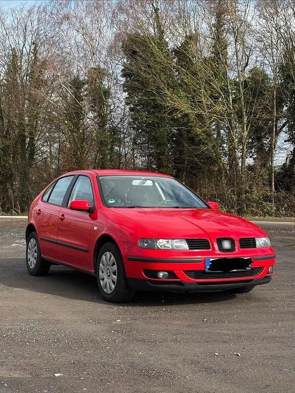 Gebraucht Seat Leon Basis 125 PS (91 kW) 2002 Rot Kleinwagen