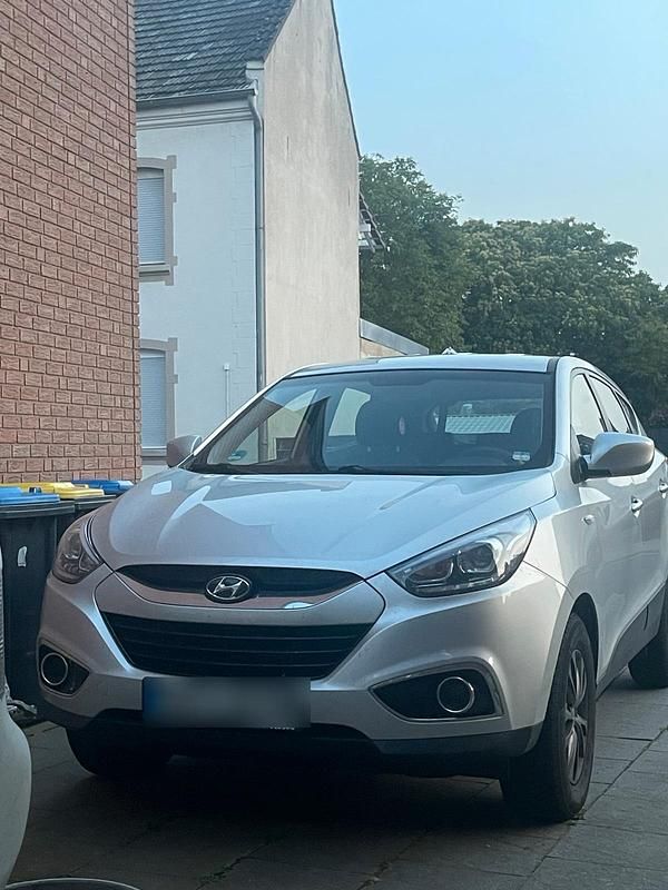 Gebraucht 2012 Hyundai ix35 SUV | 7.500 € - Bild 1/4