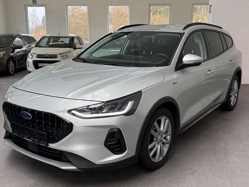 Gebraucht Ford Focus Active 116 PS (85 kW) 2023 Silber Kombi