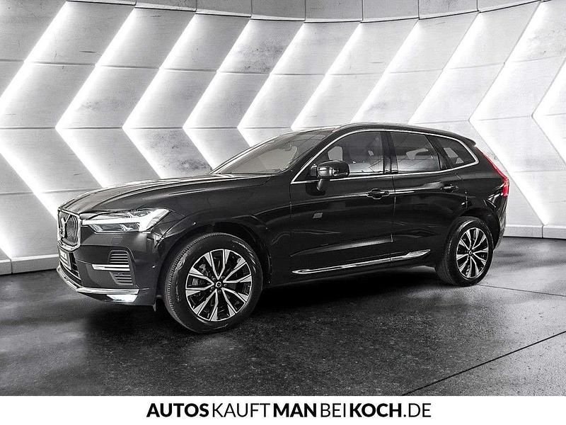 Gebraucht Volvo XC60 Plus 197 PS (144 kW) 2022 Schwarz SUV