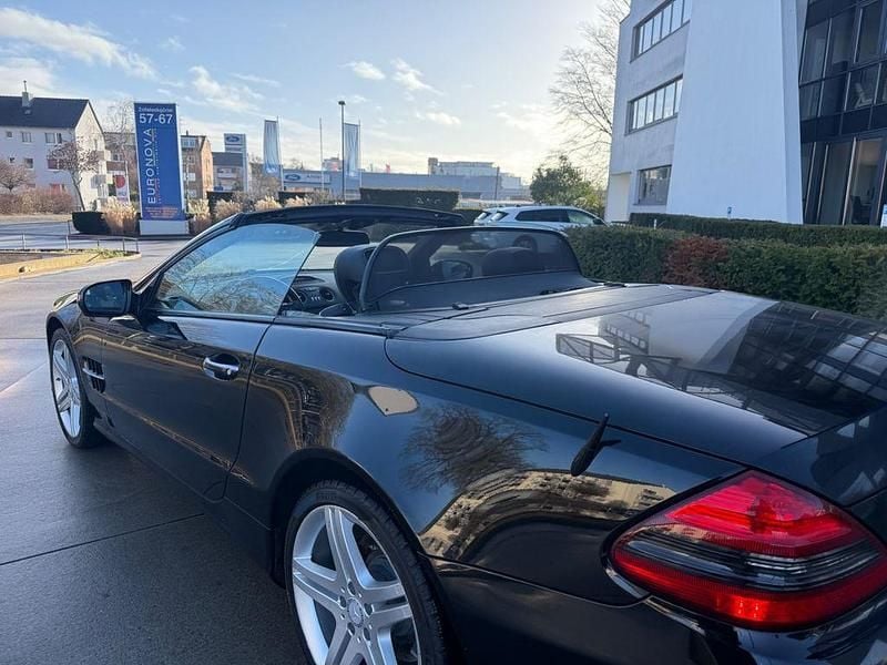 Gebraucht Mercedes SL350 Sport 315 PS (231 kW) 2010 Schwarz Cabrio