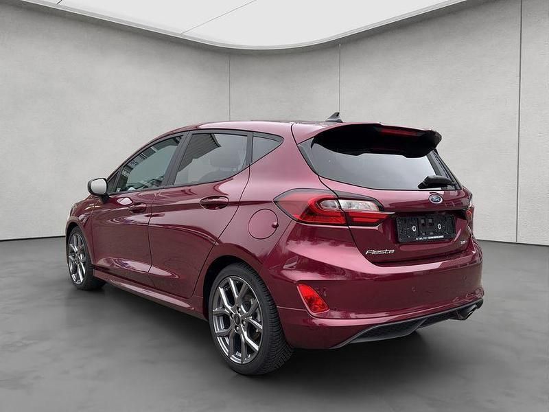 Gebraucht Ford Fiesta ST-Line X 125 PS (91 kW) 2023 Rot Kleinwagen