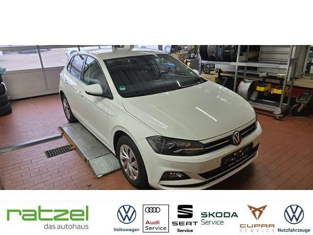 Weiß Gebraucht 2021 VW Polo Highline Kleinwagen | 18.549 € (Fairer Preis) - Bild 1/4