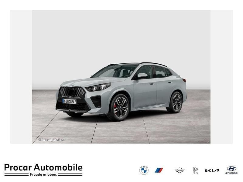 Grau Neu 2025 BMW iX2 Performance SUV | 49.560 € (Guter Preis) - Bild 1/4