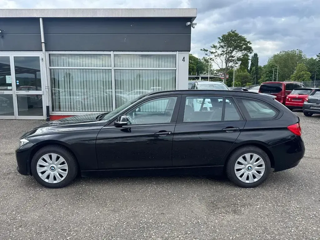 Brugt BMW 318 143 HK (105 kW) 2014 Sort Stationcar