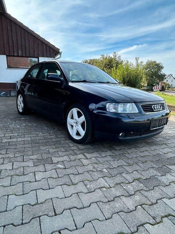 Schwarz Gebraucht 2003 Audi A3 S-Line Limousine | 4.200 € (Teuer) - Bild 1/4
