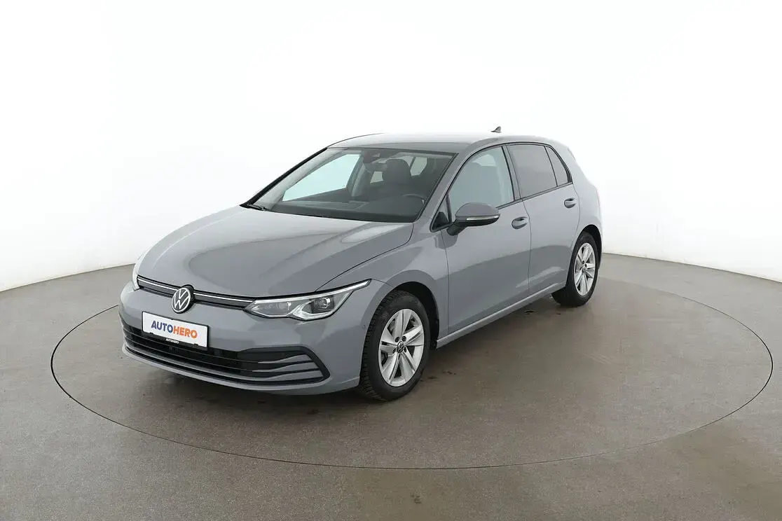 Gebraucht VW Golf VIII Life 2020 Limousine