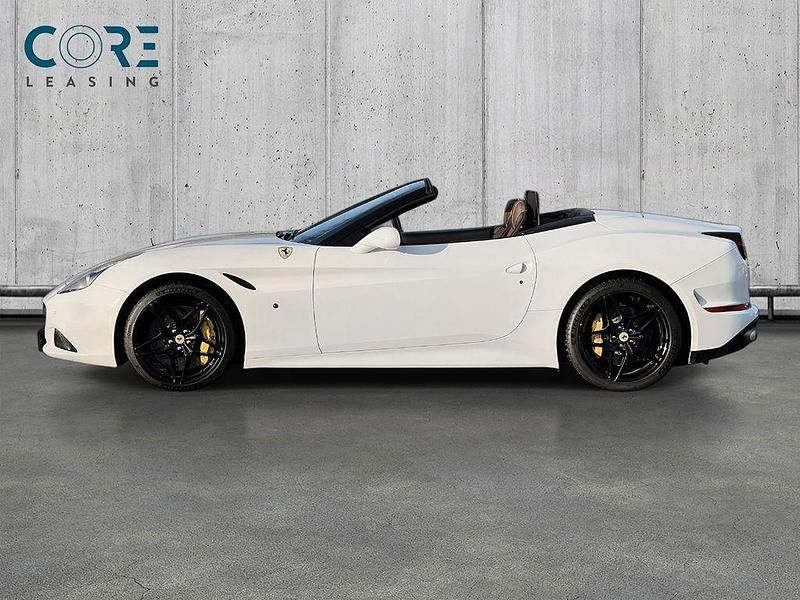 Gebraucht Ferrari California 560 PS (411 kW) 2015 Weiß Cabrio