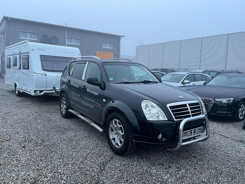 Schwarz Gebraucht 2007 Ssangyong (KGM) Rexton SUV | 2.500 € (Superpreis) - Bild 1/4