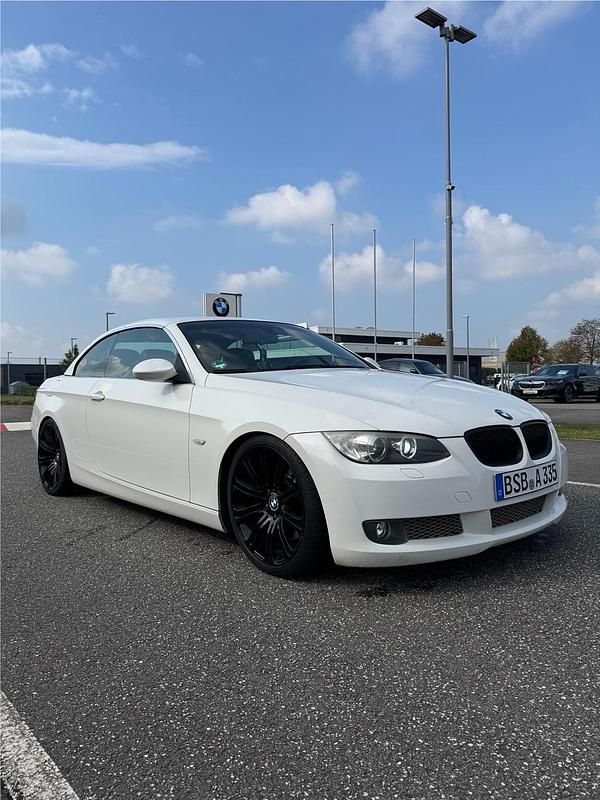 Weiß Gebraucht 2008 BMW 335 Cabriolet Cabrio | 14.500 € (Superpreis) - Bild 1/4