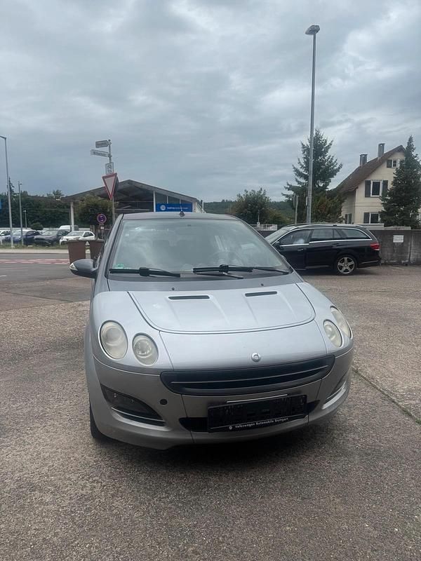 Silber Gebraucht 2004 Smart ForFour Kleinwagen | 1.500 € (Guter Preis) - Bild 1/4