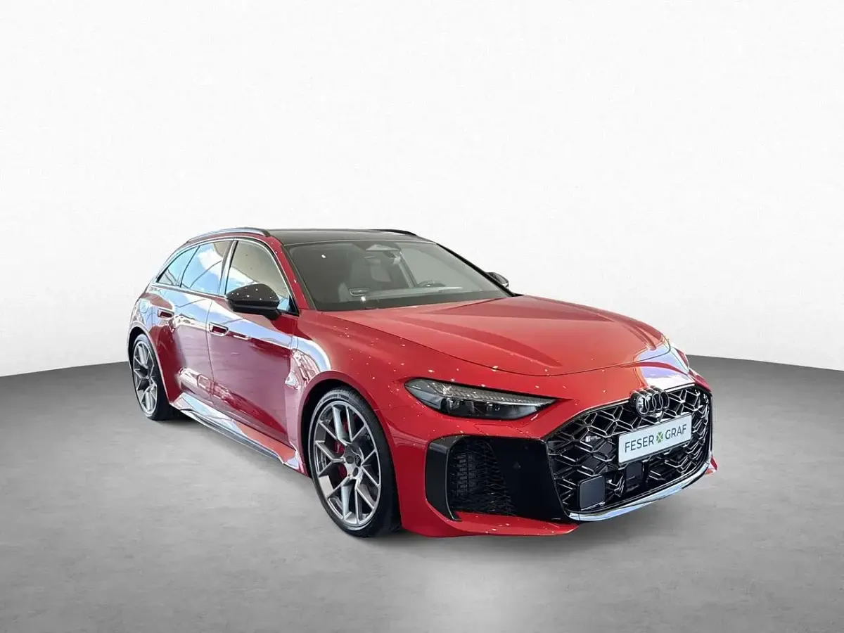 Neu Audi RS5 Sport 639 PS (469 kW) 2026 Progressivrot metallic Kombi